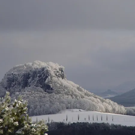 Apartman Am Kleinen Baerenstein 01796 Ot Thuermsdorf Thuermsdorfer Str 28